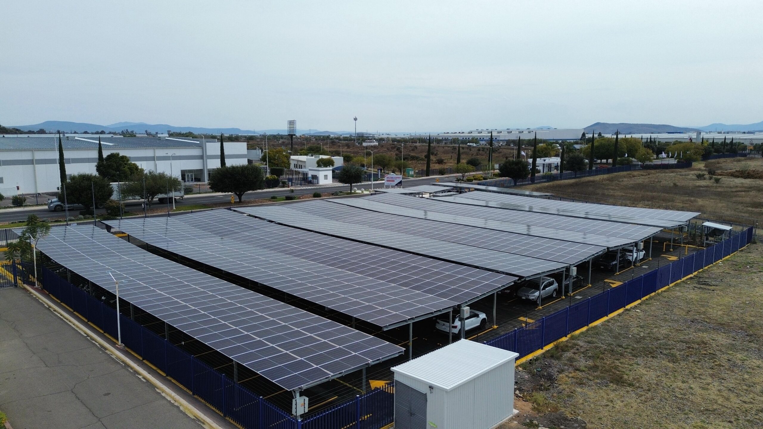 Airbus Helicopters Carport Solfium